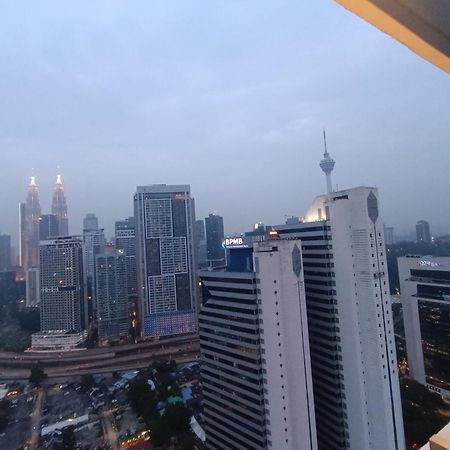 Apartamento Cl 27A Insta Klcc View & Infinity Pool View Kuala Lumpur Exterior foto