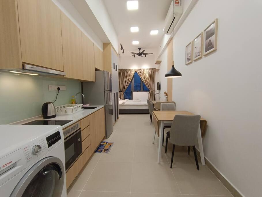 Apartamento Cl 27A Insta Klcc View & Infinity Pool View Kuala Lumpur Exterior foto