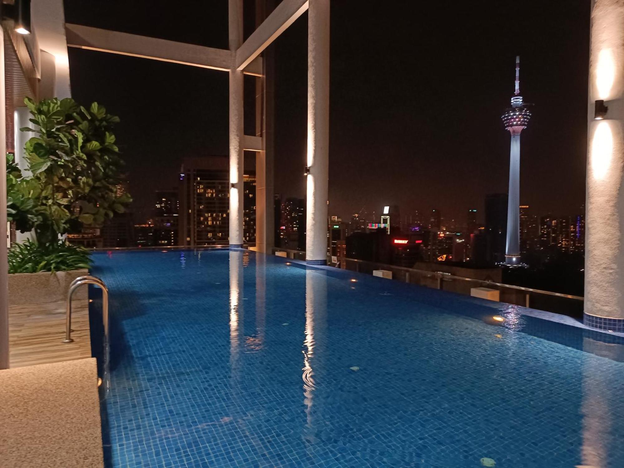 Apartamento Cl 27A Insta Klcc View & Infinity Pool View Kuala Lumpur Exterior foto